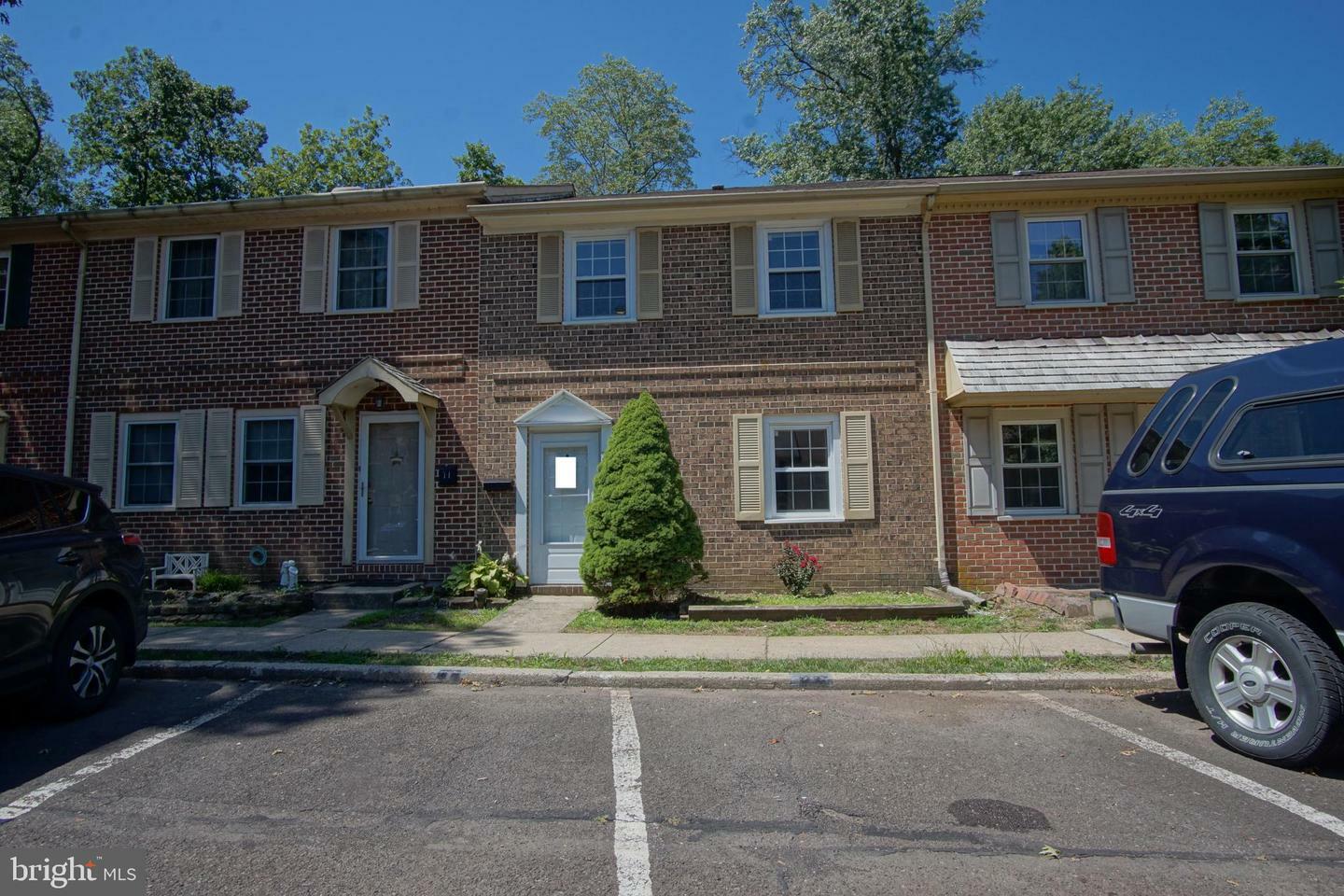 Property Photo:  72 Stonegate Road  PA 18951 