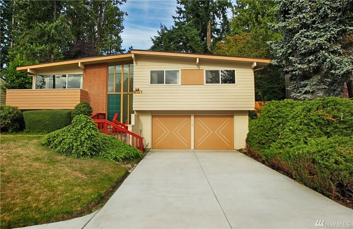 201 165th Ave NE  Bellevue WA 98008 photo