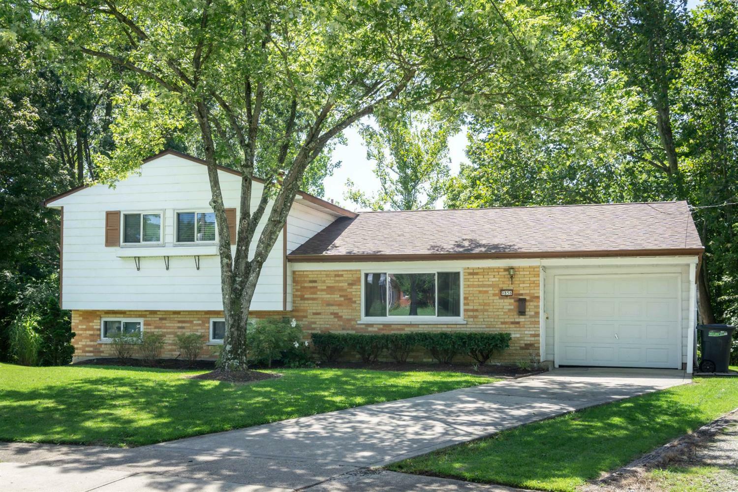 Property Photo: 9856 Shellbark Lane OH 45231