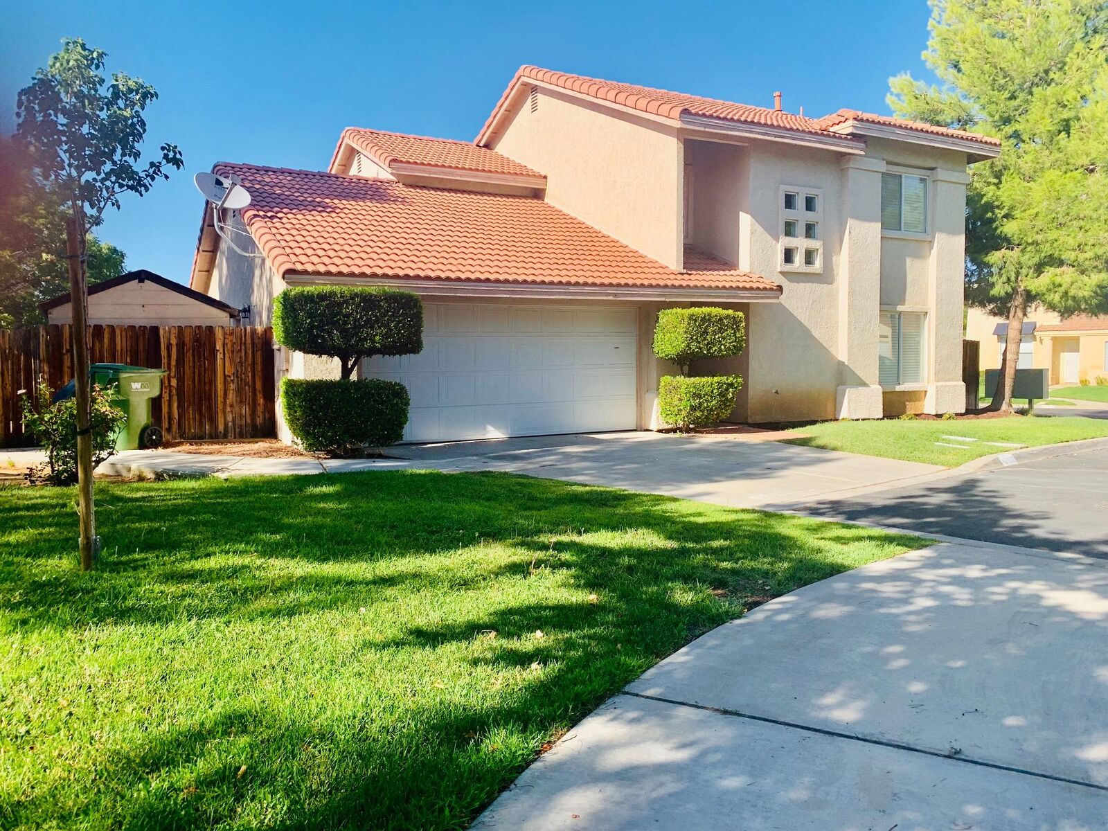 Property Photo:  40205 Cantara Drive  CA 93550 