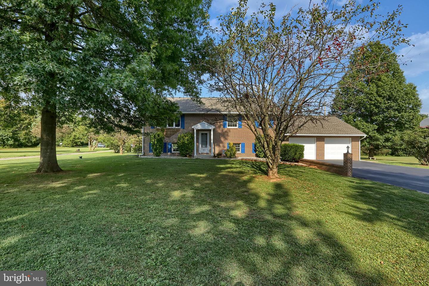 Property Photo: 177 Big Rock Drive PA 17315