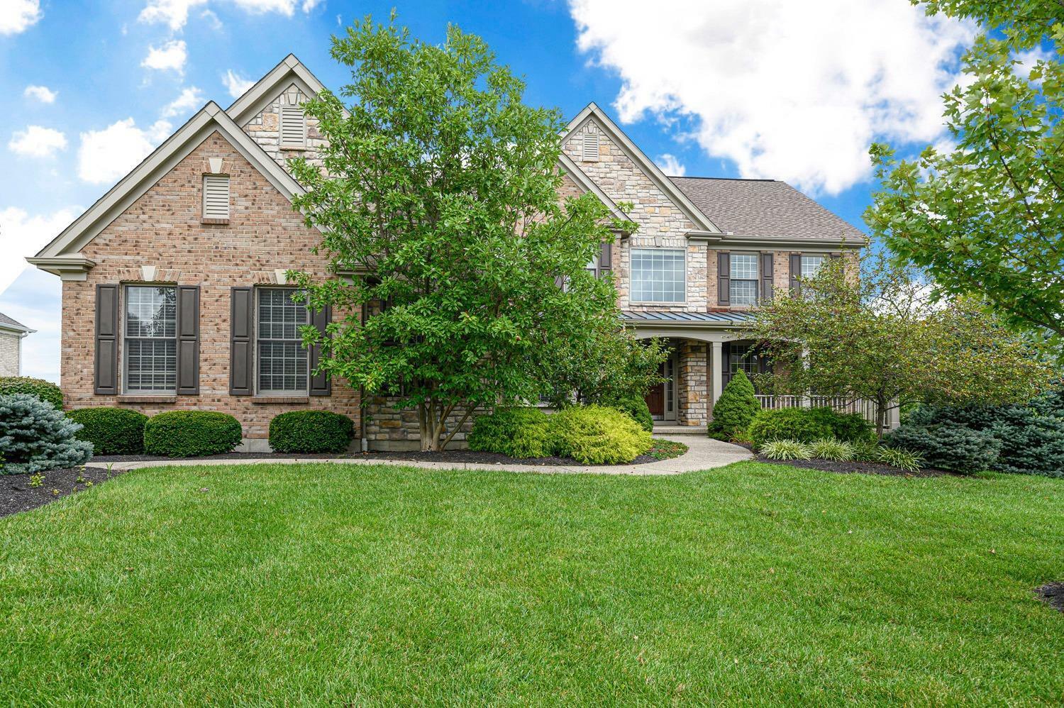 Property Photo: 7982 Meadowcreek Dr OH 45244