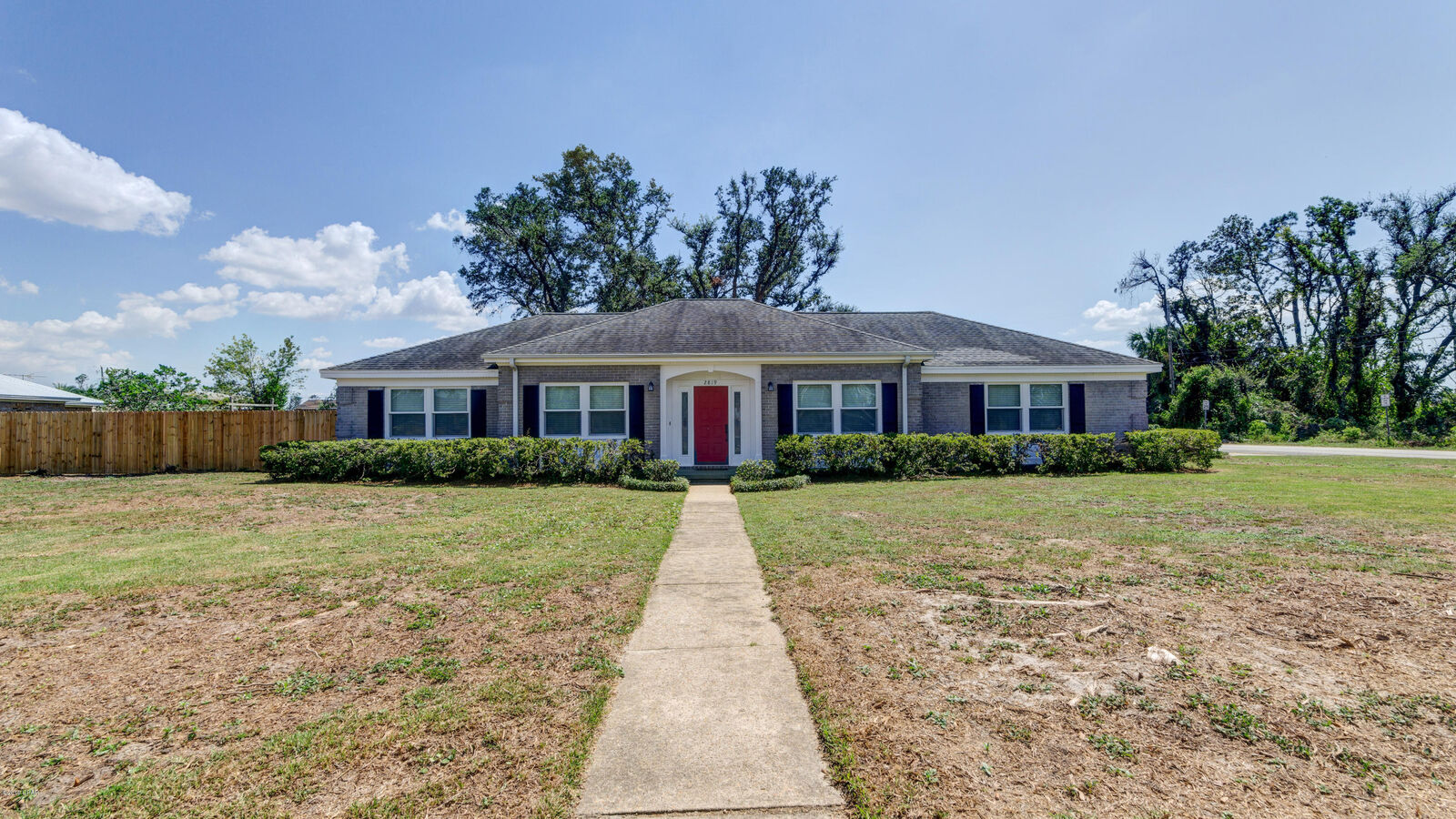 Property Photo:  2819 W 27th Street  FL 32405 