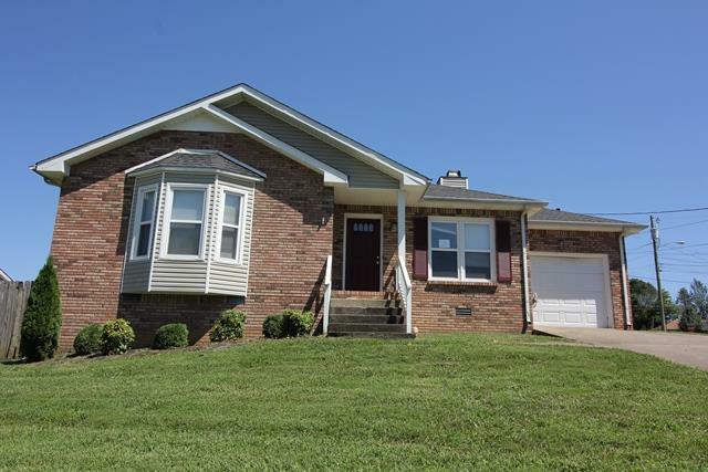 Property Photo:  328 Brook Mead Dr  TN 37042 