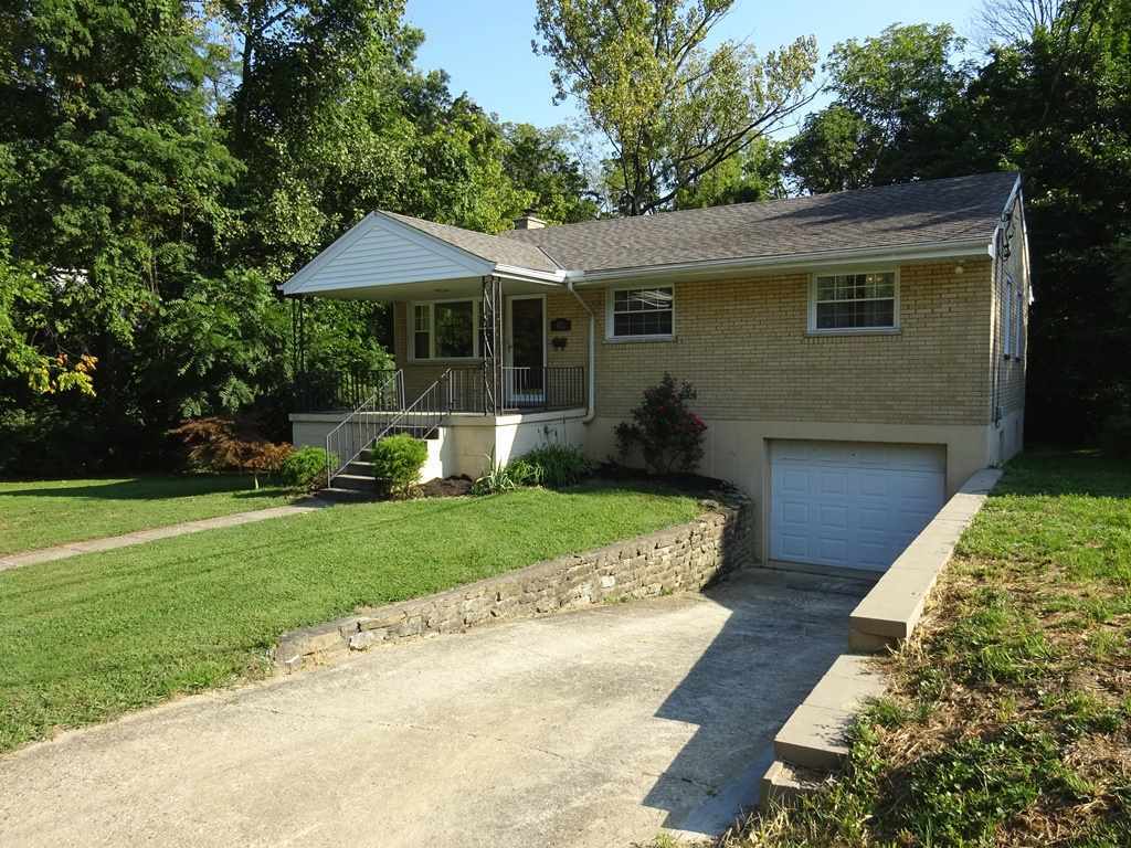 Property Photo: 422 Silverlake Street KY 41018