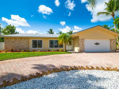 Property Photo: 9366 SE River Terrace FL 33469