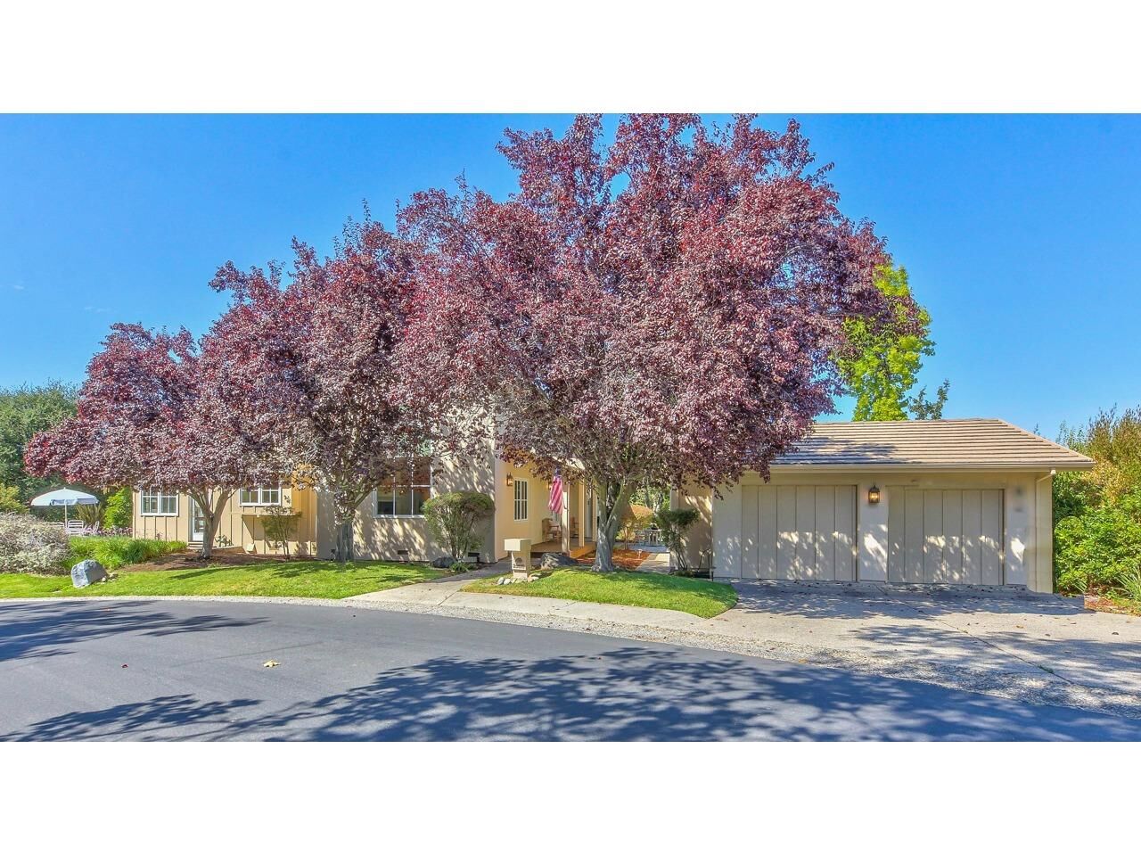 Property Photo: 25616 Creekview Circle CA 93908