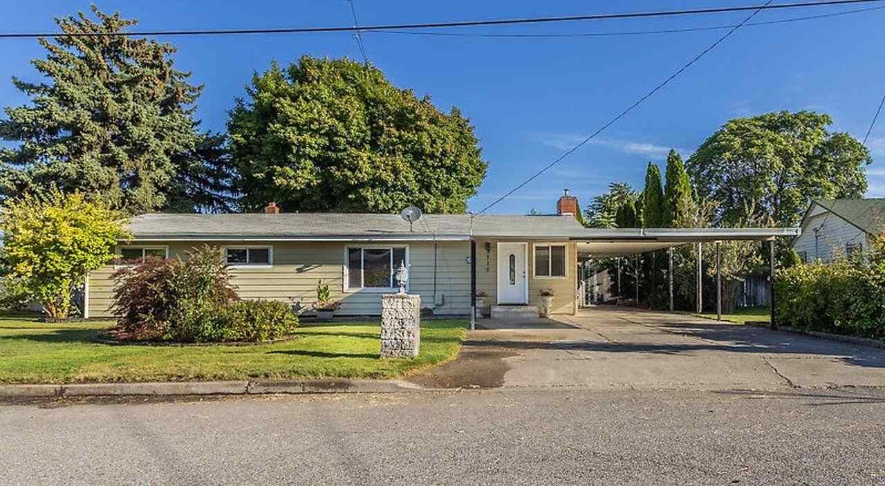 Property Photo: 9715 E Nora Ave WA 99206