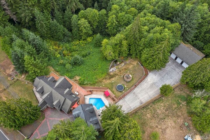 Property Photo: 4237 Mt Brynion Rd WA 98626