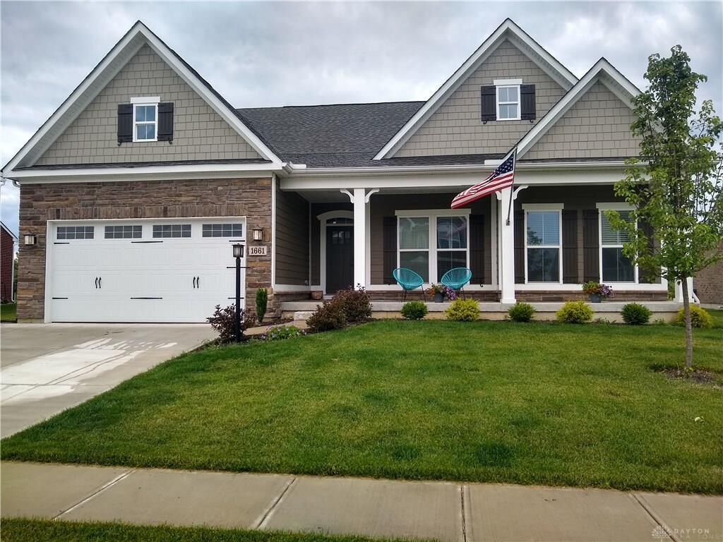 Property Photo: 1661 Elm Brook Trail OH 45458