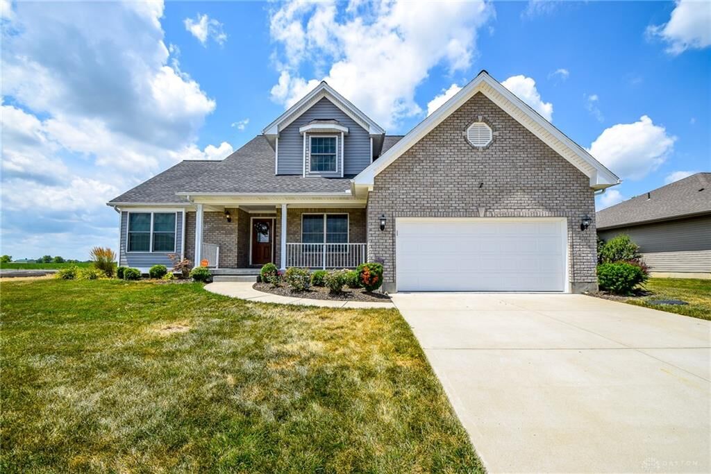 Property Photo: 447 Meadow Glen Avenue OH 45309