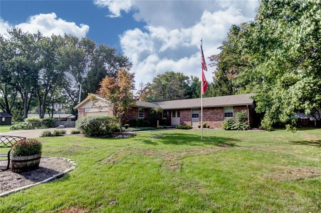 Property Photo: 1460 Bimni Drive OH 45459
