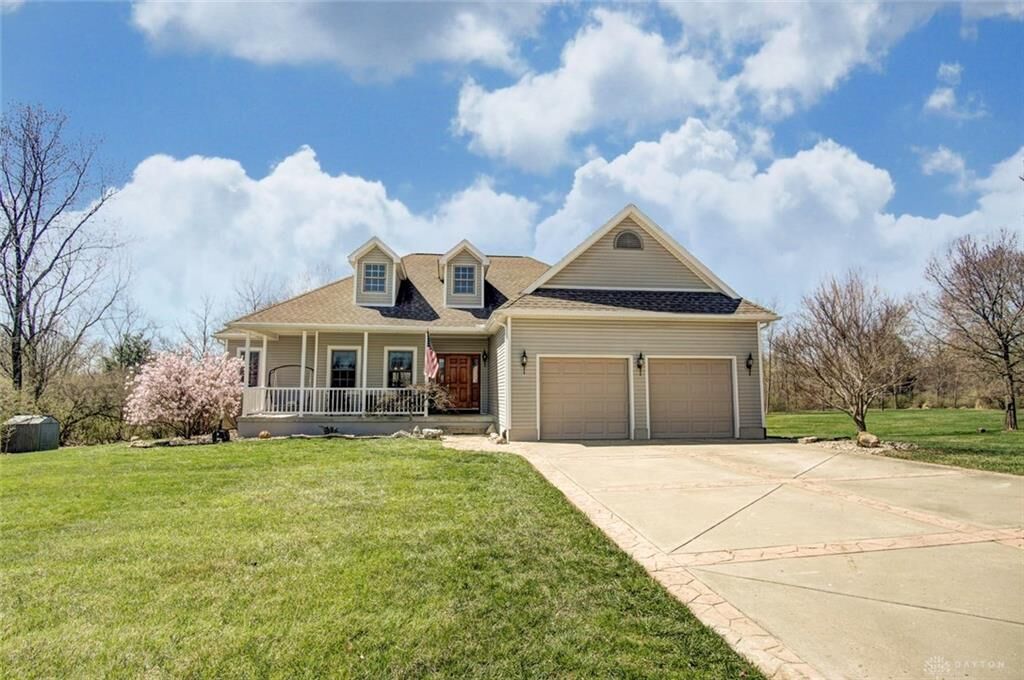 Property Photo: 1979 Old North Fairfield Road OH 45432
