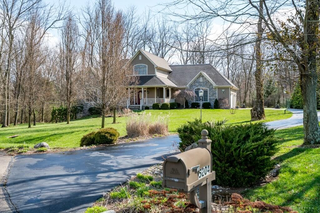 Property Photo:  5204 Lydia Court  OH 45036 