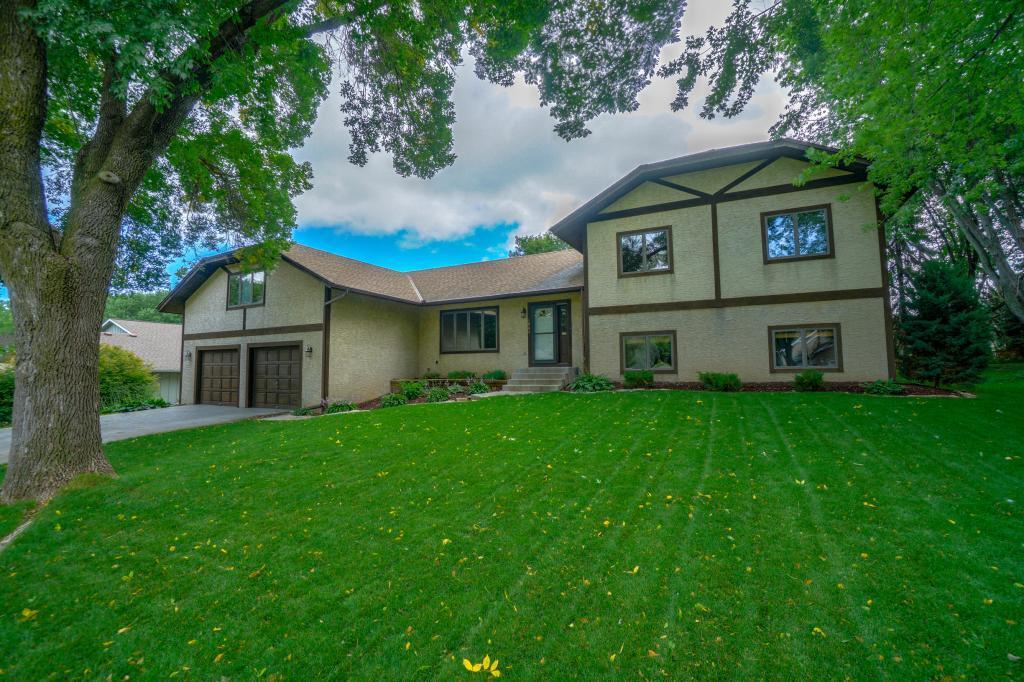 Property Photo: 1864 Summit Lane MN 55118