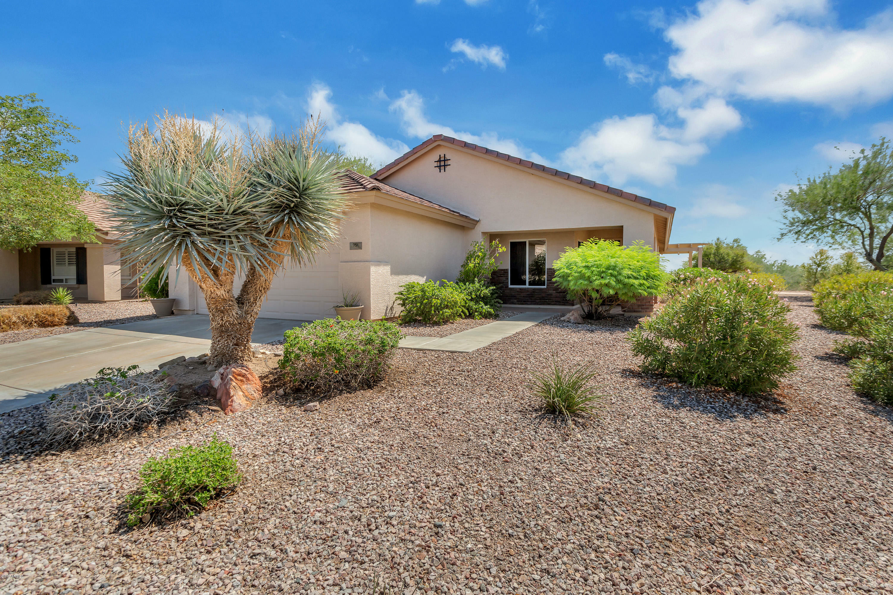 Property Photo:  751 S 230th Avenue  AZ 85326 