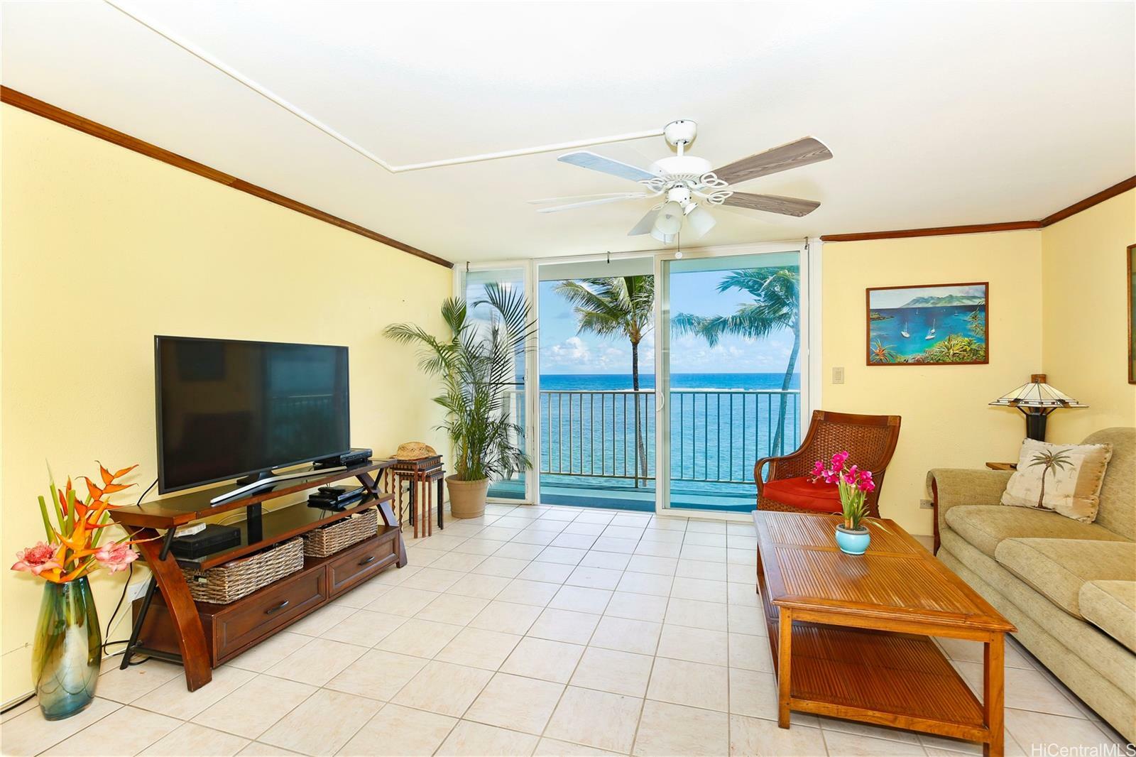 Property Photo:  53-567 Kamehameha Highway Ph6  HI 96717 