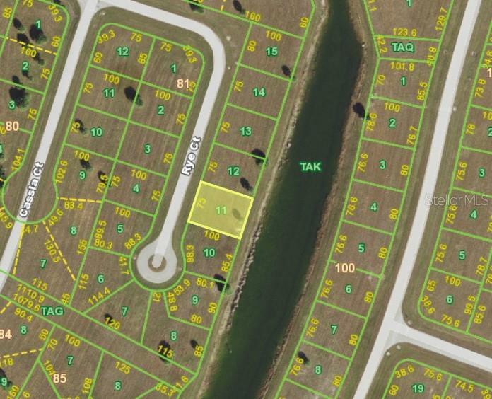 Property Photo: 8 Rye Court FL 33946