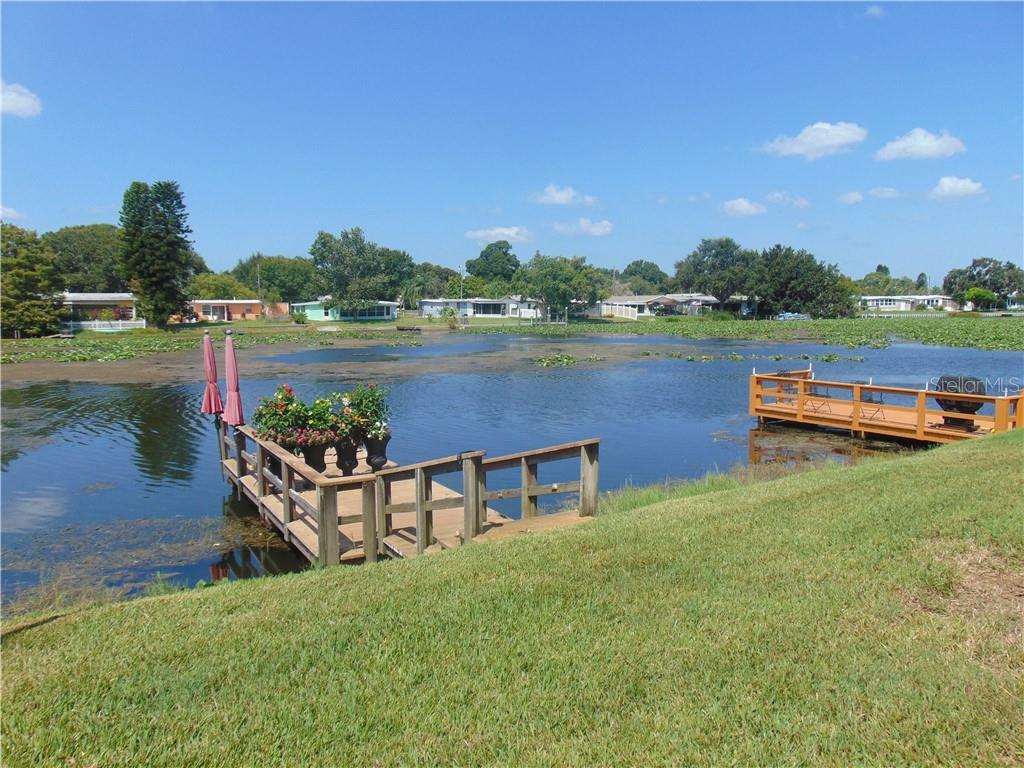 Property Photo:  10174 Seminole Island Drive  FL 33773 