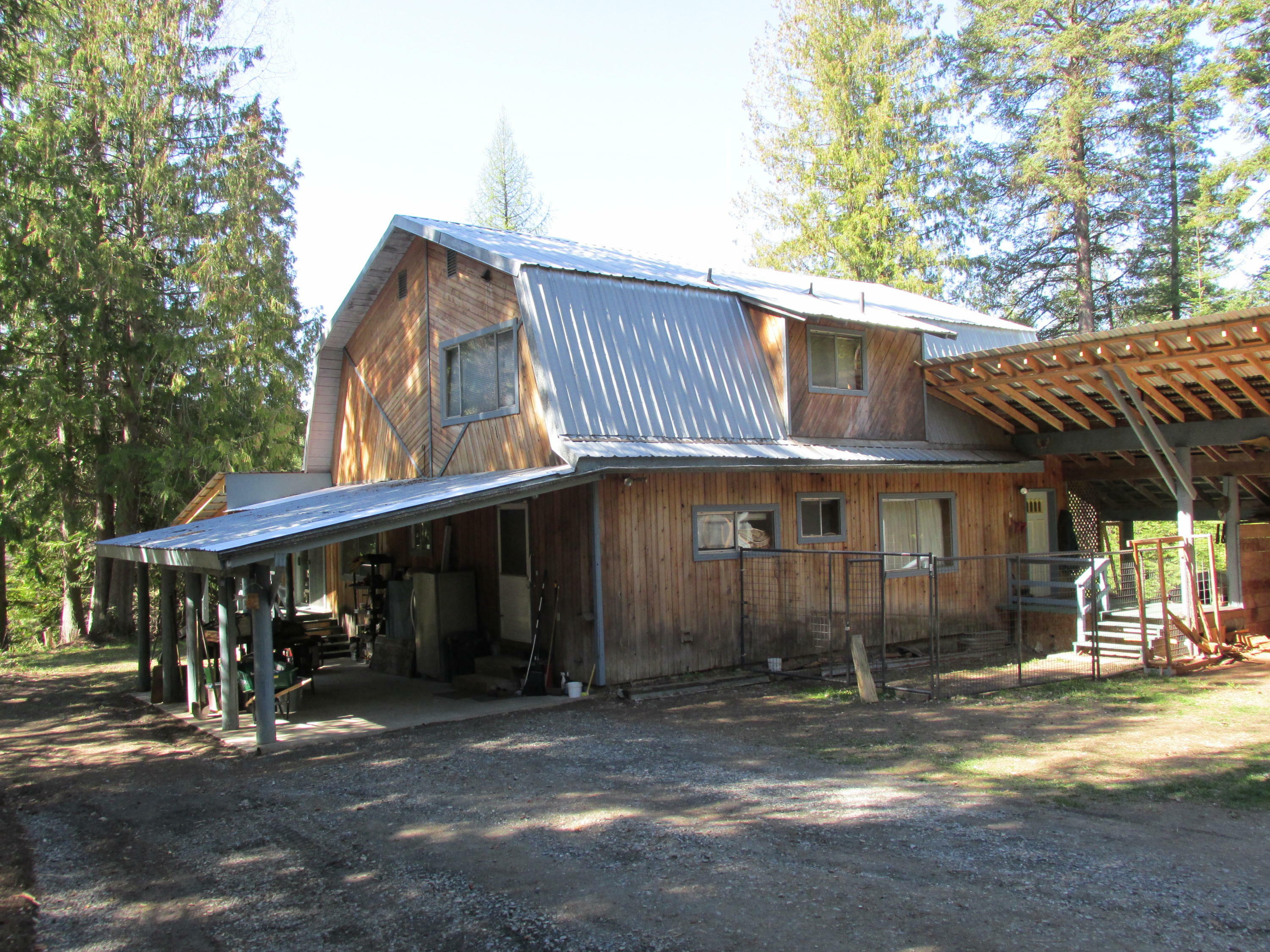 Property Photo:  3939 Old Garvey Rd  WA 99114 