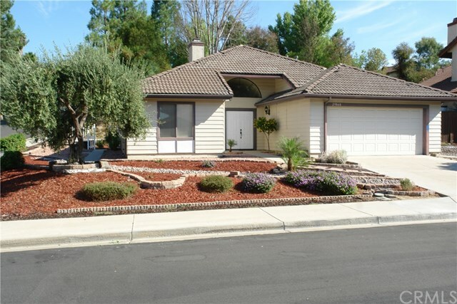 Property Photo:  29840 Via Puesta Del Sol  CA 92591 