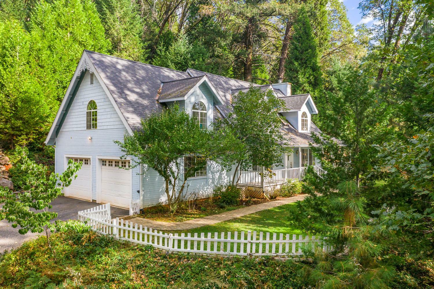 Property Photo: 14915 Quail Pointe Lane CA 95945
