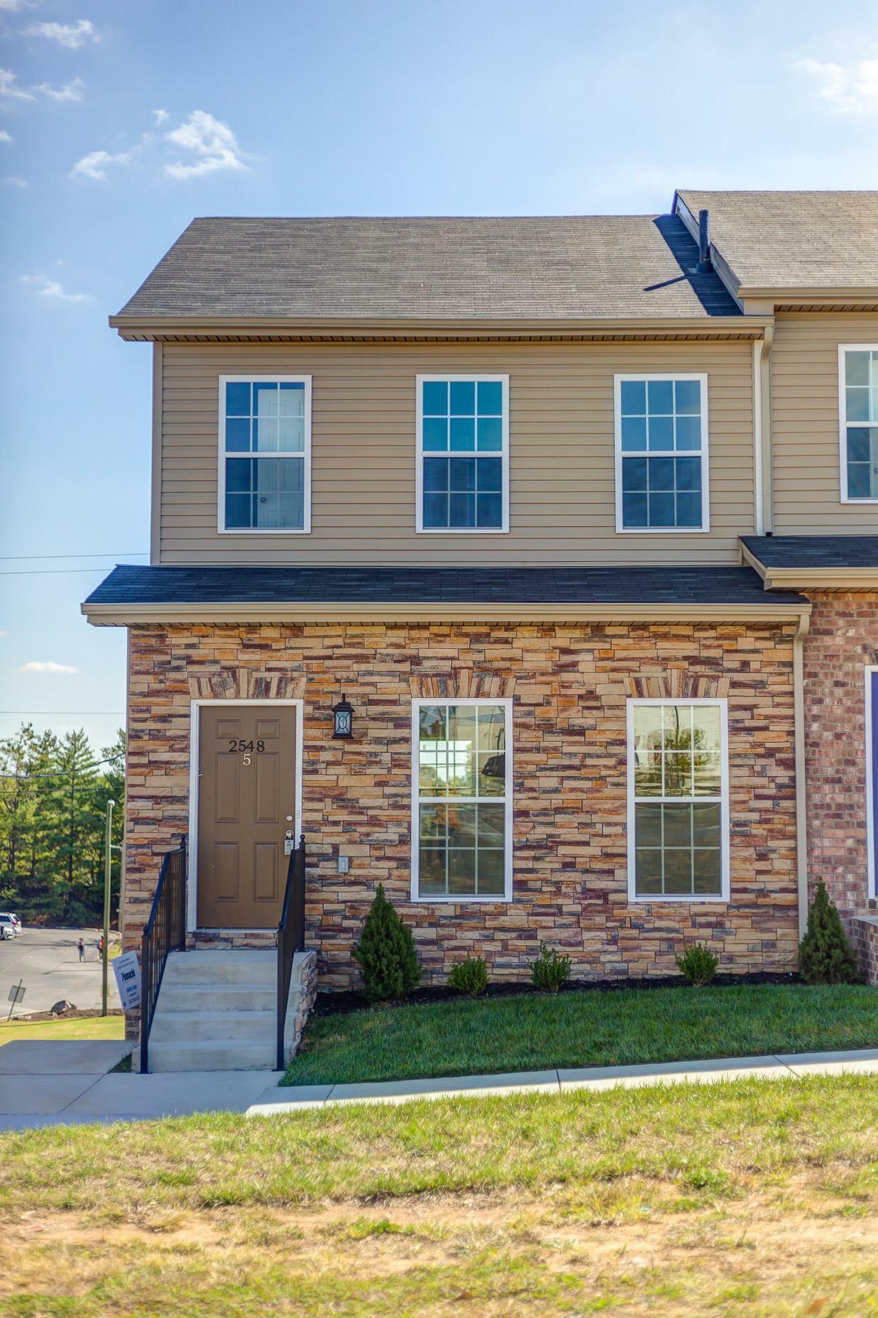 Property Photo: 2548 Murfreesboro Pike (5) TN 37217