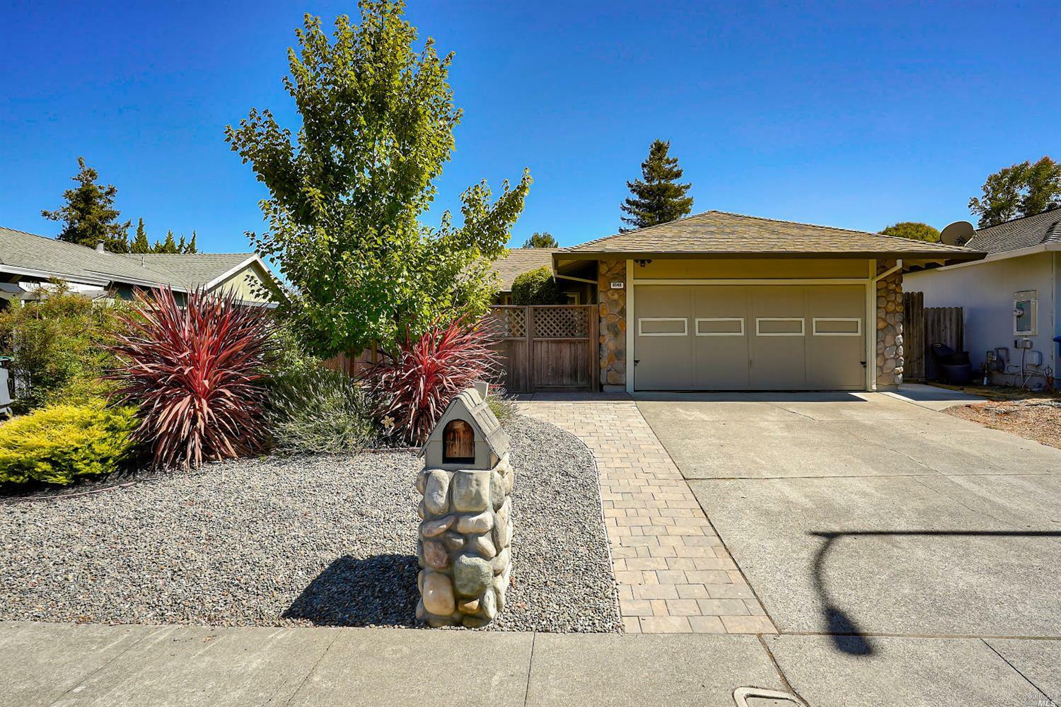 Property Photo:  8546 Liman Way  CA 94928 