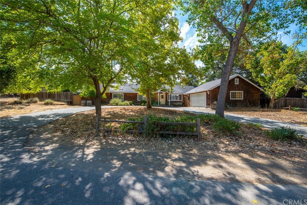 Property Photo:  8454 Pine Dorado Road  CA 93422 