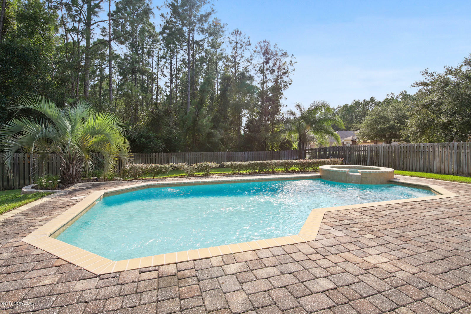 Property Photo: 14736 Grassy Hole Court FL 32258