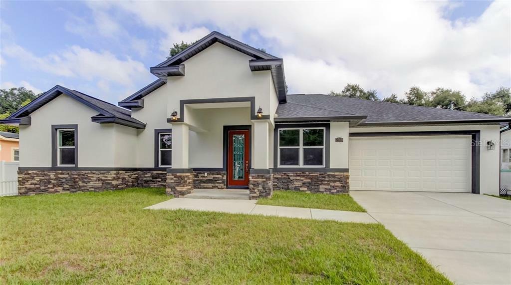 Property Photo:  2309 W Saint John Street  FL 33607 