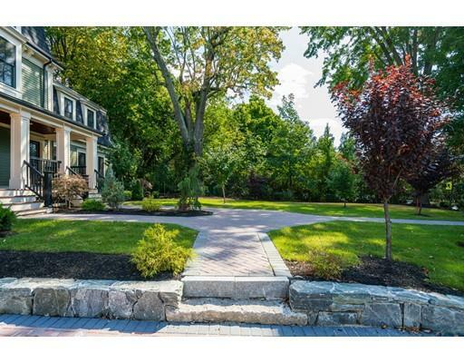 Property Photo: 1110 Chestnut Street 1 MA 02464