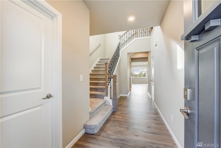 Property Photo: 23718 43rd Drive SE WA 98021