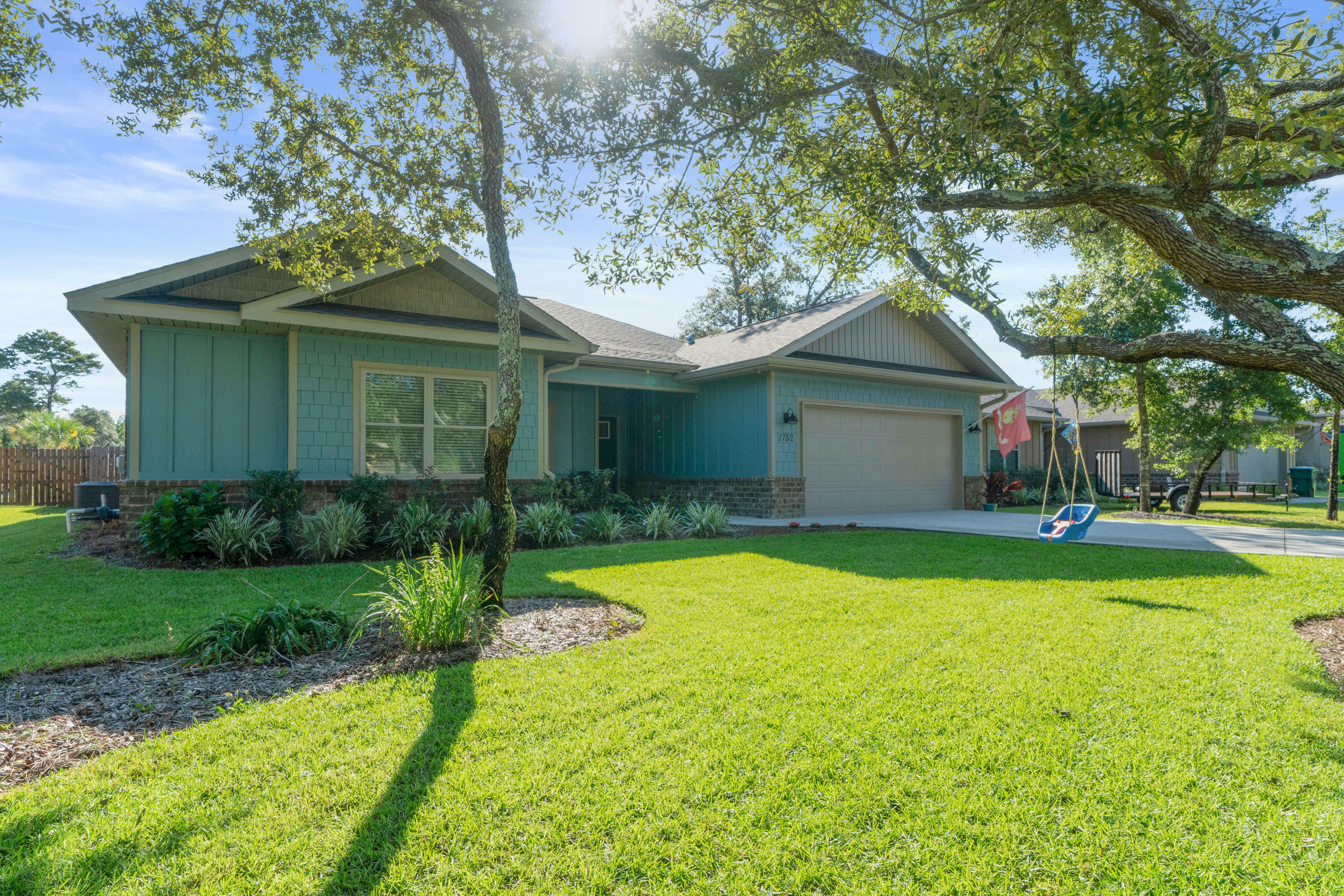 Property Photo:  1752 Sioux Trail  FL 32563 