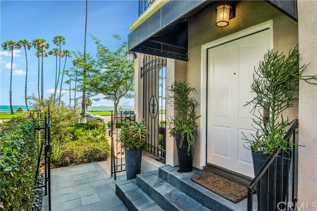 Property Photo: 2415 E Ocean Boulevard 2 CA 90803
