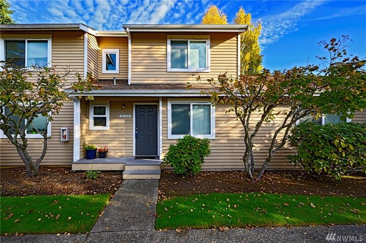 23815  12th Place S  Des Moines WA 98198 photo