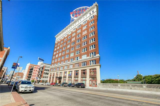 Property Photo:  2107 Grand #507 Boulevard 507  MO 64108 