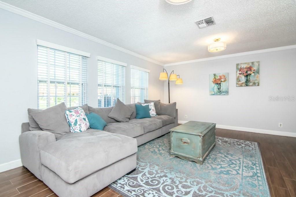 Property Photo:  11784 Kay Court  FL 33778 