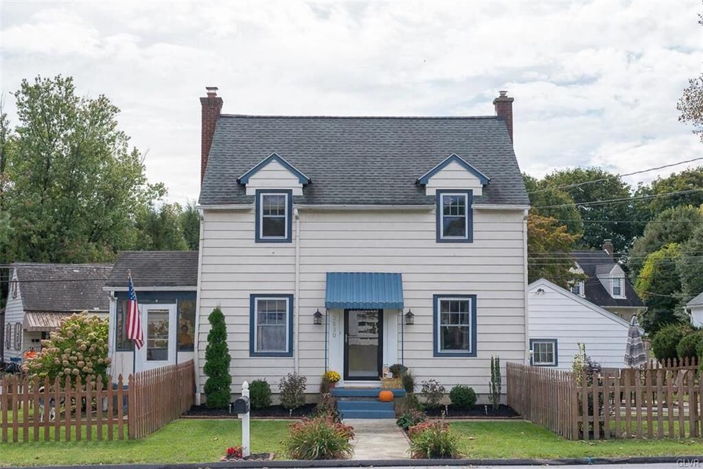 Property Photo:  2530 Broad Street  PA 18045 