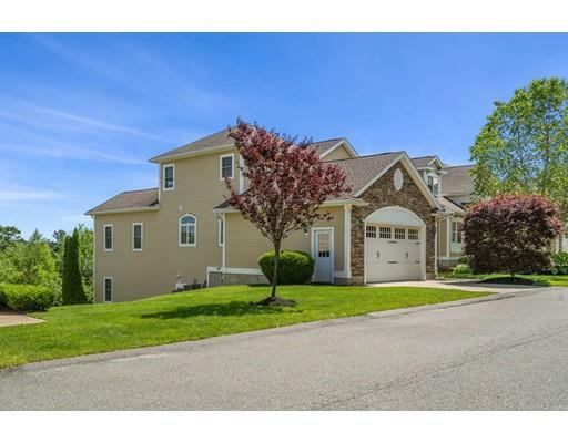 Property Photo:  4 Callaway Dr 4  MA 01949 