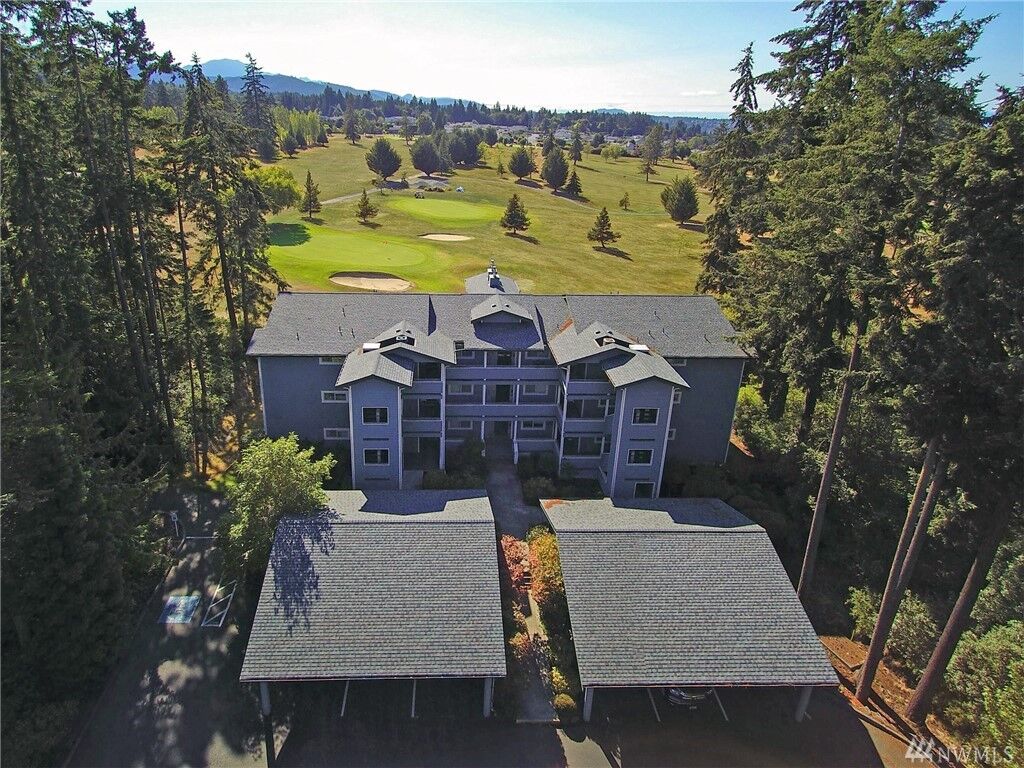 Property Photo: 710 Del Guzzi 301 WA 98362