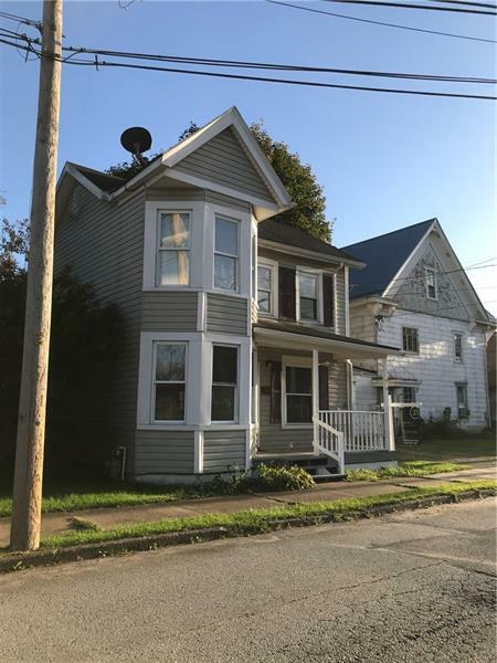 Property Photo: 305 N 3rd St PA 15613