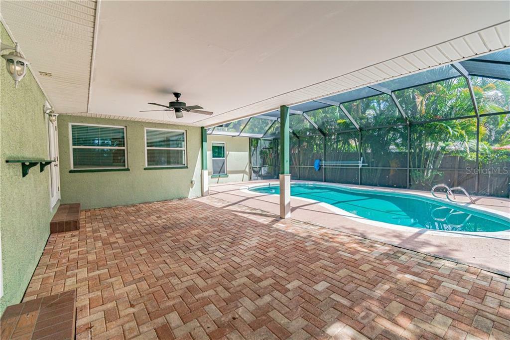 Property Photo:  2143 Burnice Drive  FL 33764 