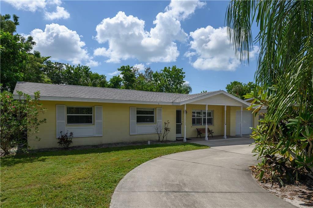 Property Photo:  2436 Constitution Boulevard  FL 34231 