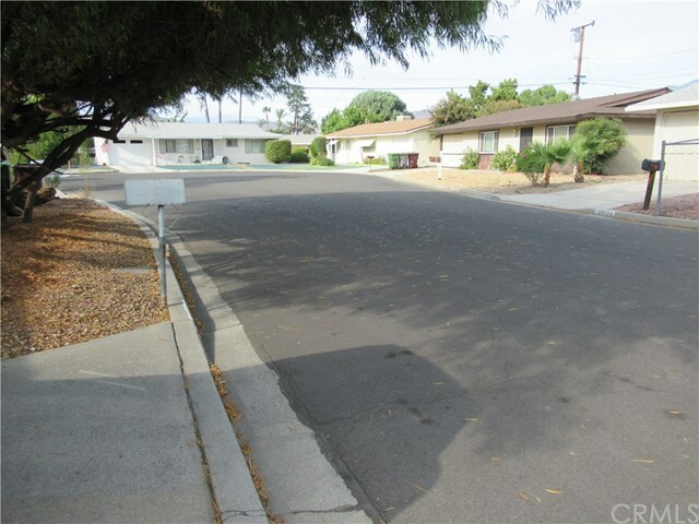 Property Photo:  26123 Brentwood Place  CA 92544 