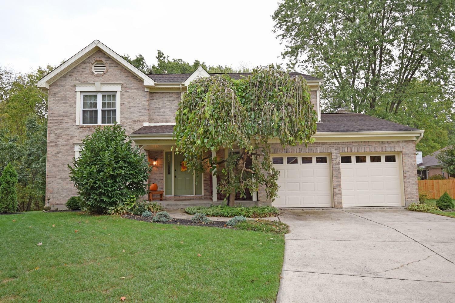 Property Photo:  321 Oakwood Park Drive  OH 45238 