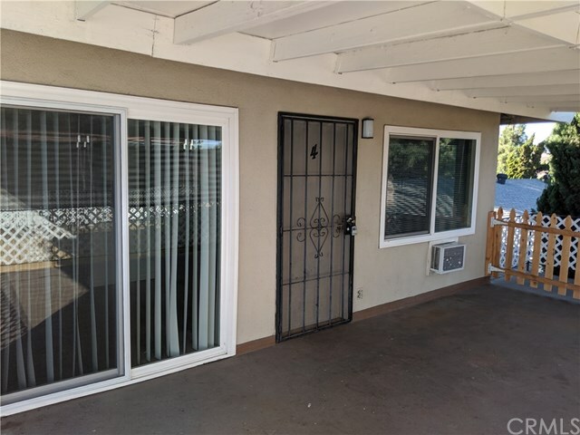 Property Photo:  3532 W Mungall Drive 4  CA 92804 