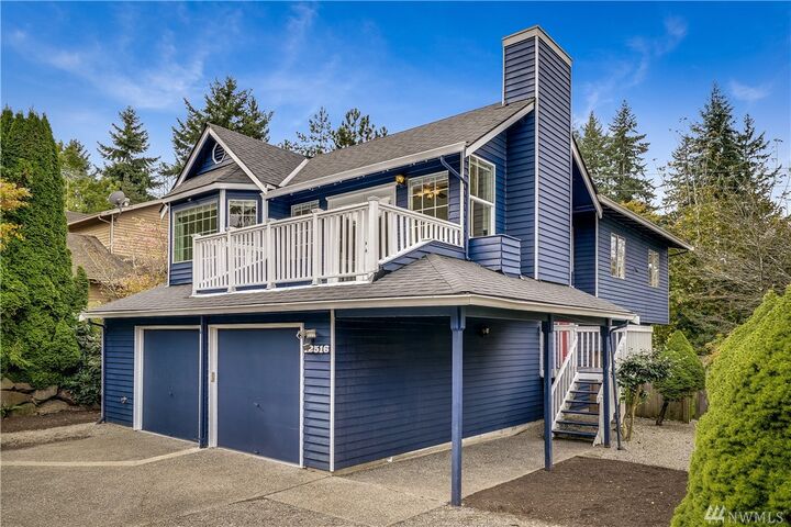 Property Photo: 12516 NE 168 Court WA 98072