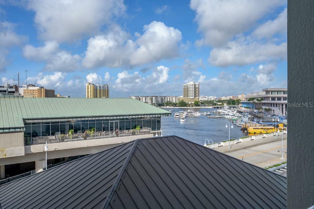 700 S Harbour Island Boulevard 417  Tampa FL 33602 photo