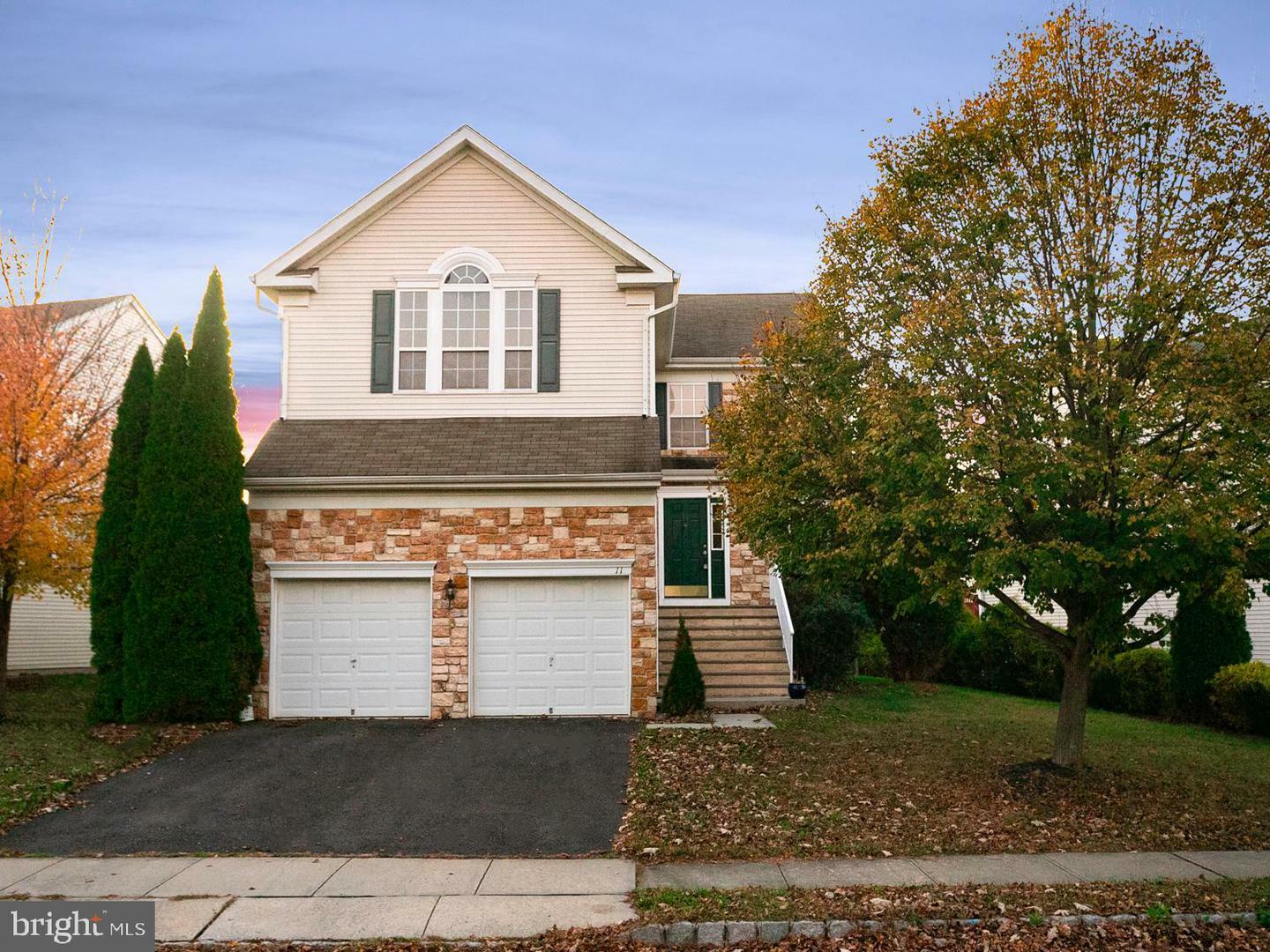 Property Photo:  11 Greenbrook Drive  NJ 08022 